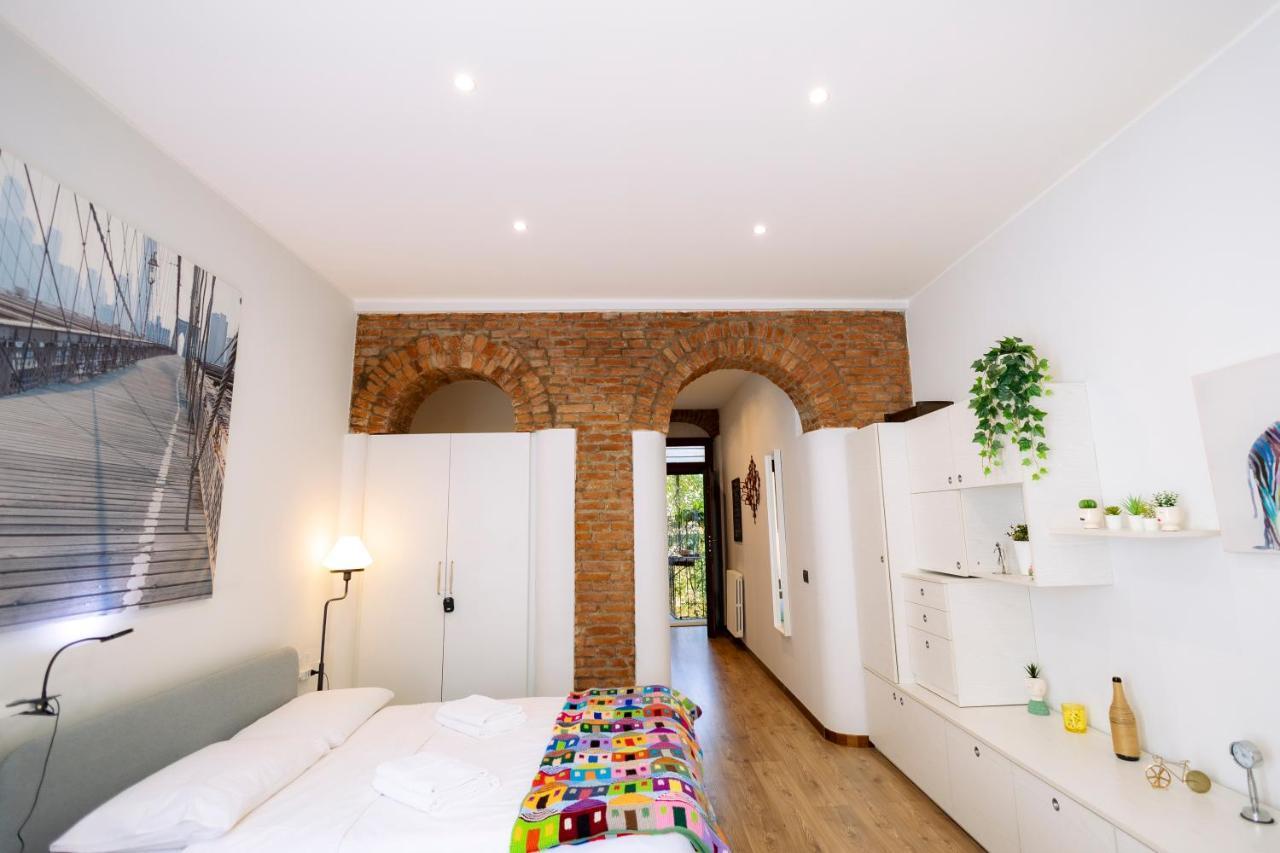 The Red Bricks Home - San Babila Area Mailand Exterior foto