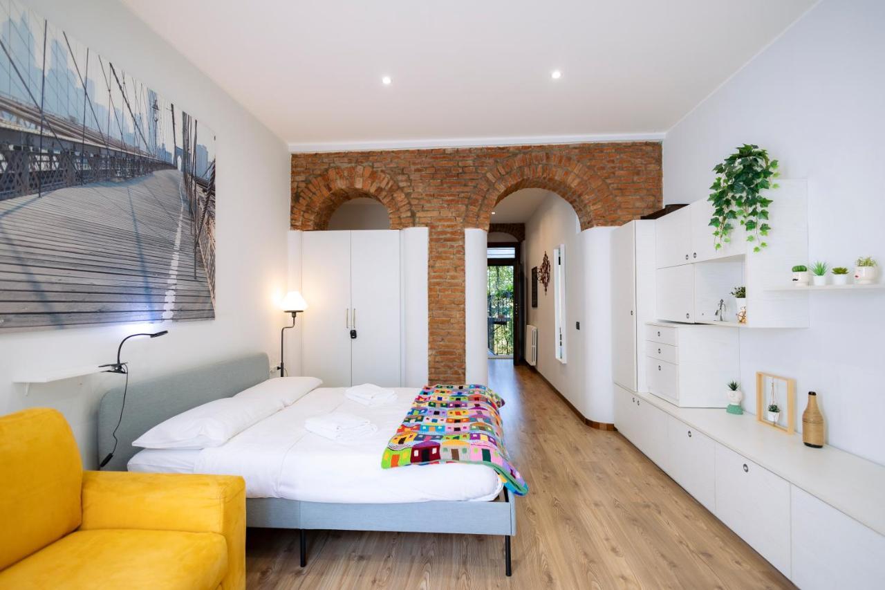 The Red Bricks Home - San Babila Area Mailand Exterior foto